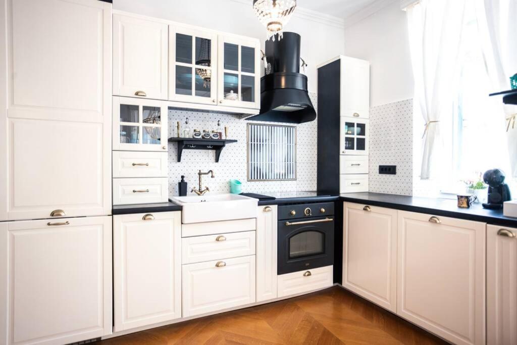 Luxurious Apartment Bella Lux In City Center With Free Parking Included! Сплит Экстерьер фото